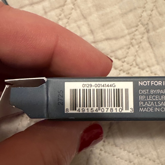 Laura Geller Gold & Glamorous Multi-Finish Palette - Picture 6 of 6